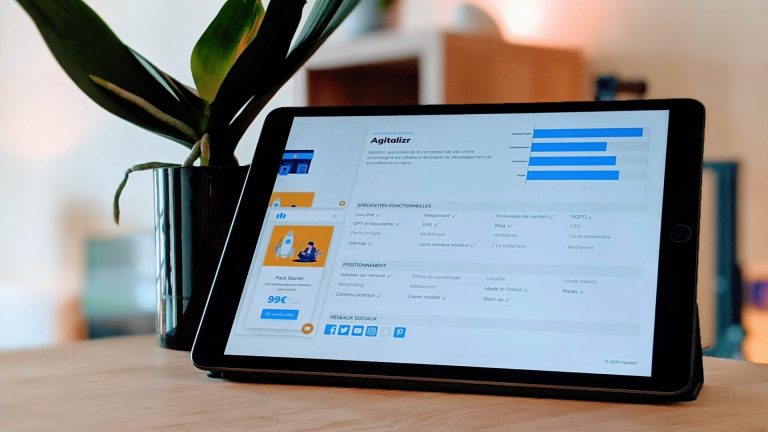 agitalizr Q 2A9y9xvh8 unsplash